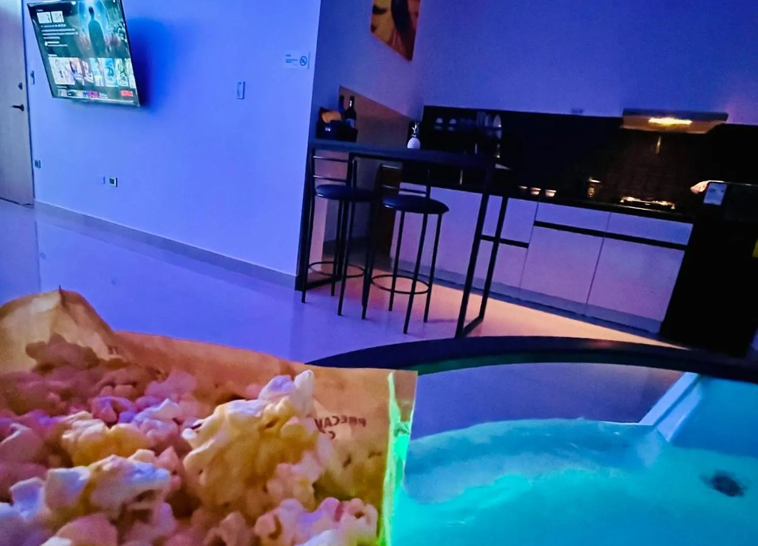 Hermosa Suite & Jacuzzi & Balcon - Piso 1 - 10Min Del Consulado Americano Guayaquil