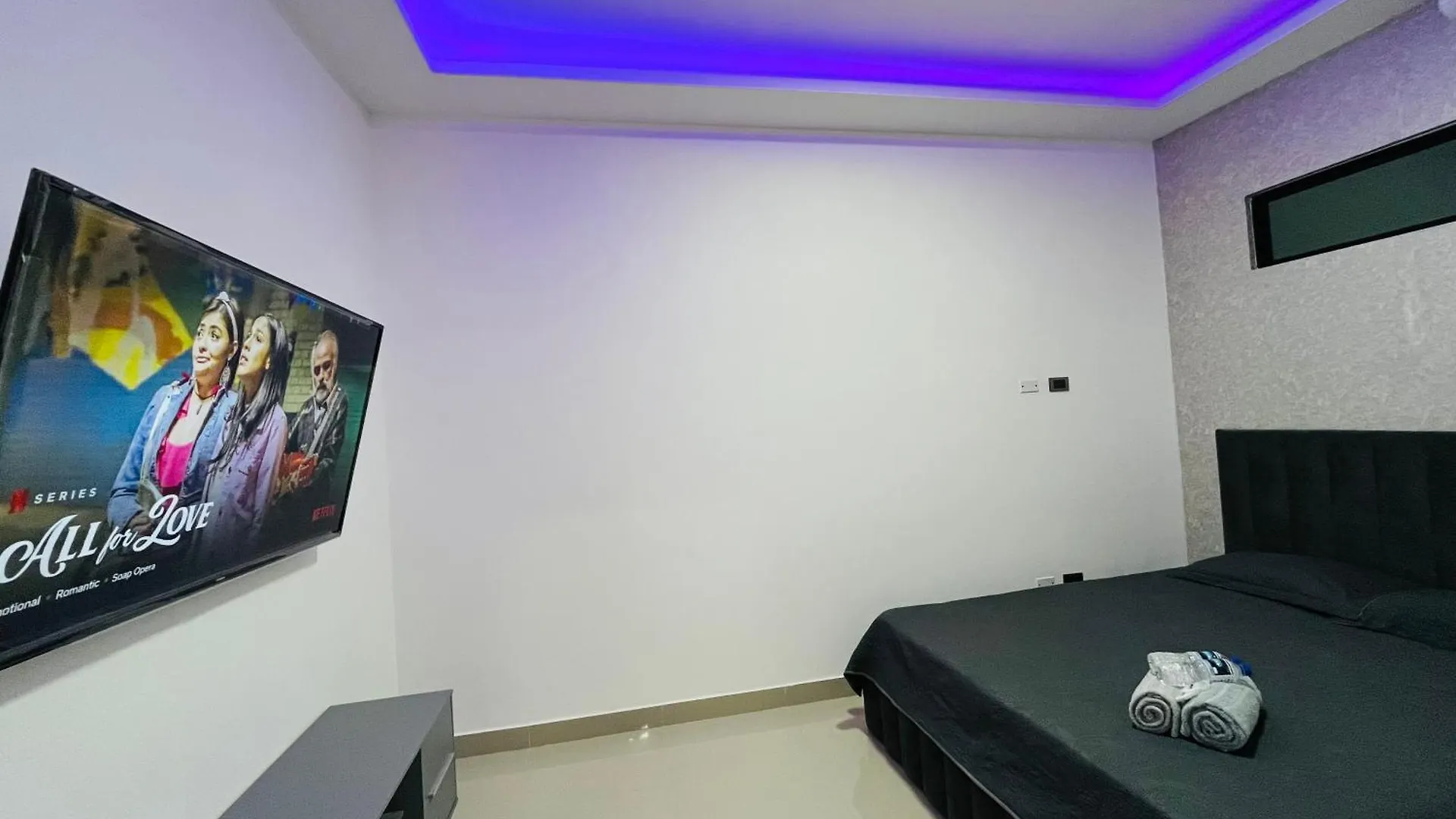 Hermosa Suite & Jacuzzi & Balcon - Piso 1 - 10Min Del Consulado Americano Guayaquil