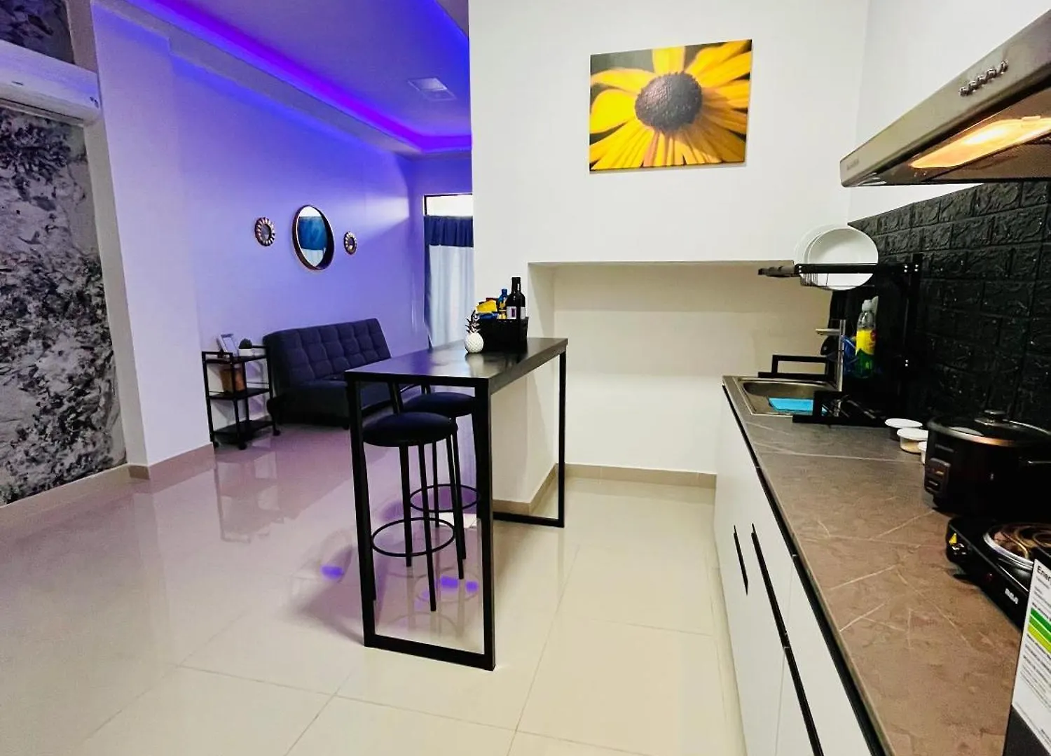 Hermosa Suite & Jacuzzi & Balcon - Piso 1 - 10Min Del Consulado Americano Guayaquil Ecuador